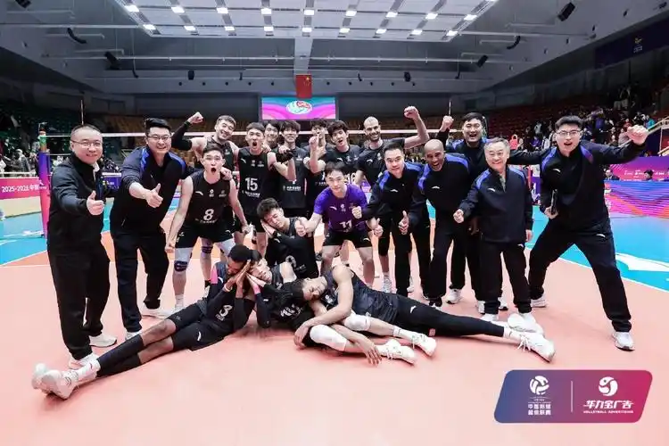 NBA联赛：圣安东尼奥马刺 VS 金州勇士